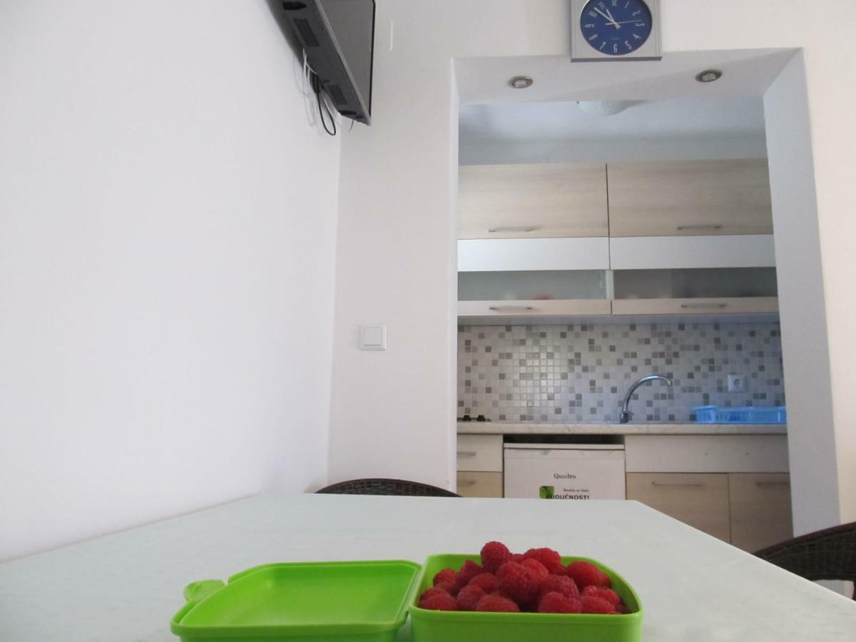 Apartmani Mala Sirena Maslenica Dış mekan fotoğraf